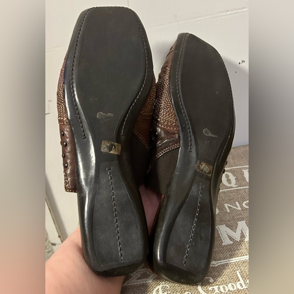 Sesto Meucci Studded Slip On Mules - Picture 4 of 6